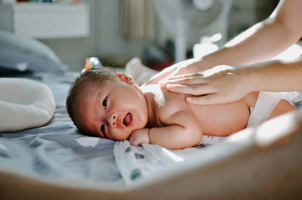 Le congé de naissance finalement reporté à juillet 2026
