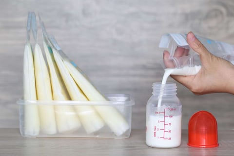 La conservation du lait maternel