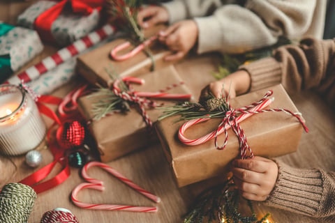 Des cadeaux de Noël insolites pour étonner vos proches